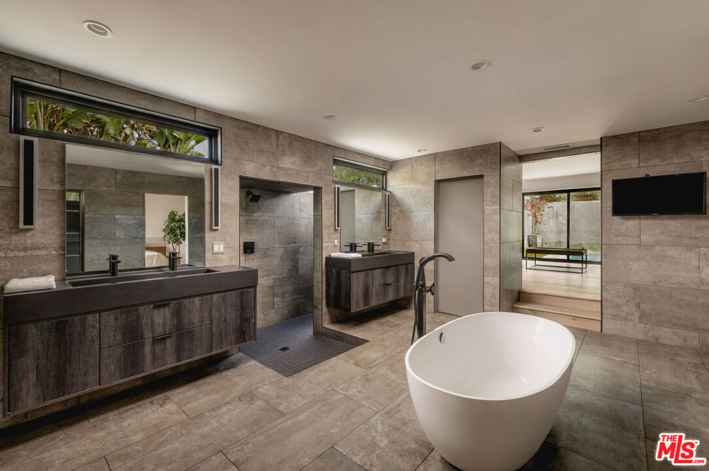 344 Arno Way - Photo 17
