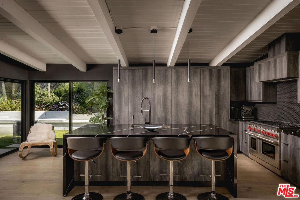 344 Arno Way - Photo 13