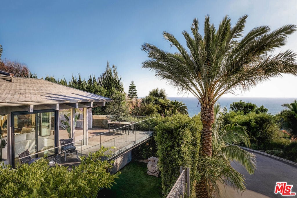 344 Arno Way - Photo 34
