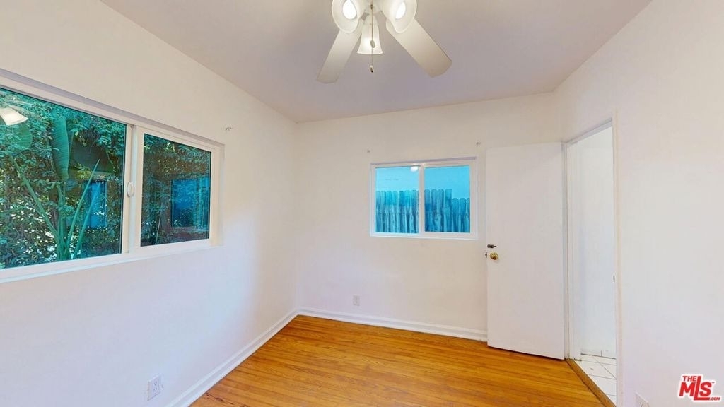 2107 Vine Street - Photo 12