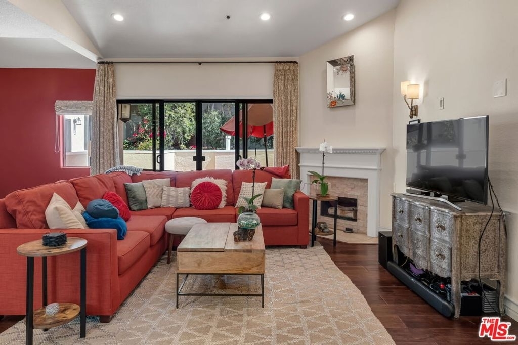 1722 Malcolm Avenue - Photo 7