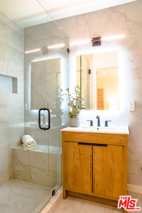 9051 Lucerne Avenue - Photo 4