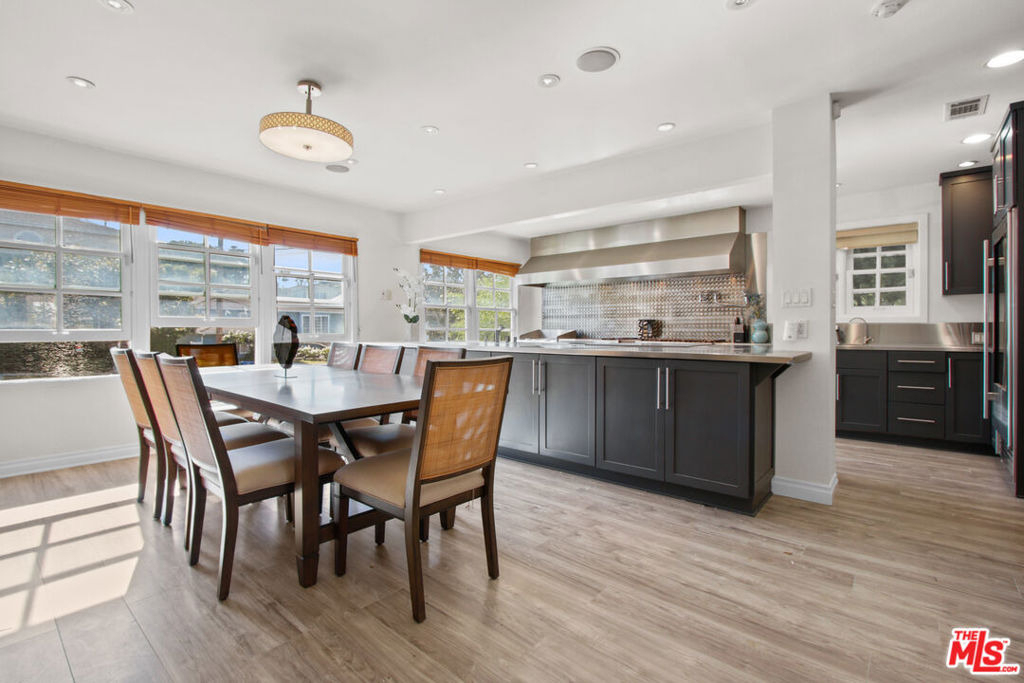 9509 Cresta Drive - Photo 6