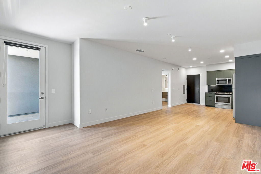 10601 Washington Boulevard - Photo 7