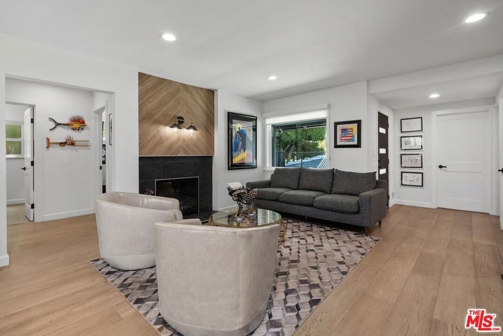 3304 Shelby Drive - Photo 4