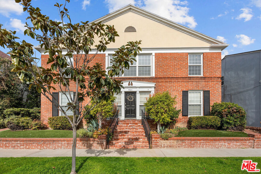 9645 W Olympic Boulevard - Photo 0