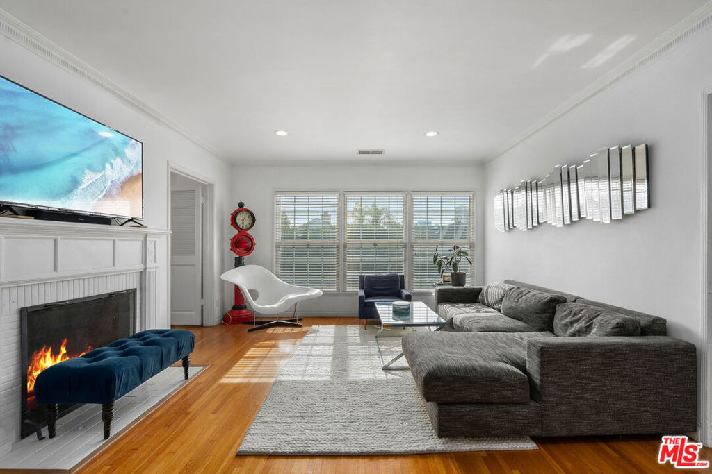 9645 W Olympic Boulevard - Photo 3
