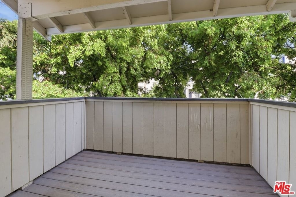 2511 Easton Place - Photo 4