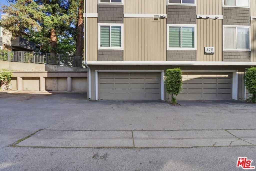 2511 Easton Place - Photo 20