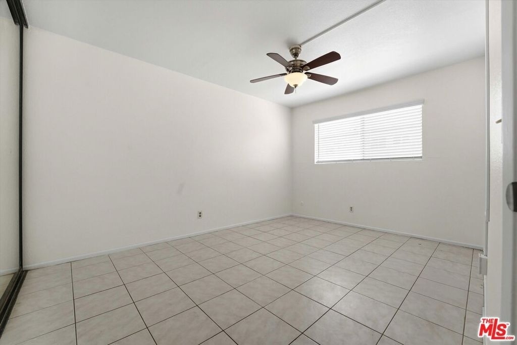 25930 Narbonne Avenue - Photo 17