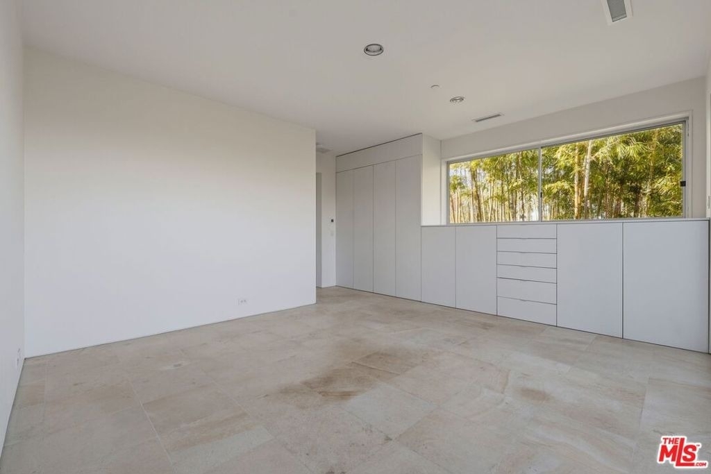3944 Cody Road - Photo 13