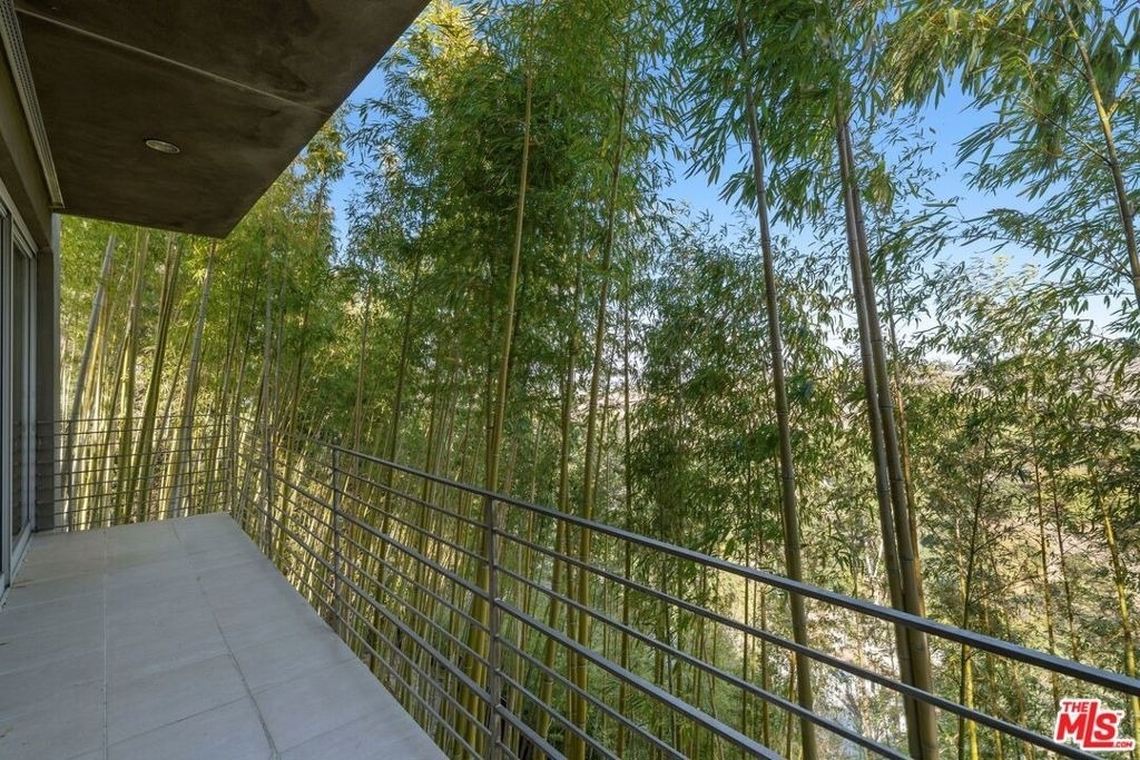 3944 Cody Road - Photo 39