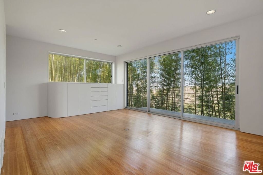 3944 Cody Road - Photo 17