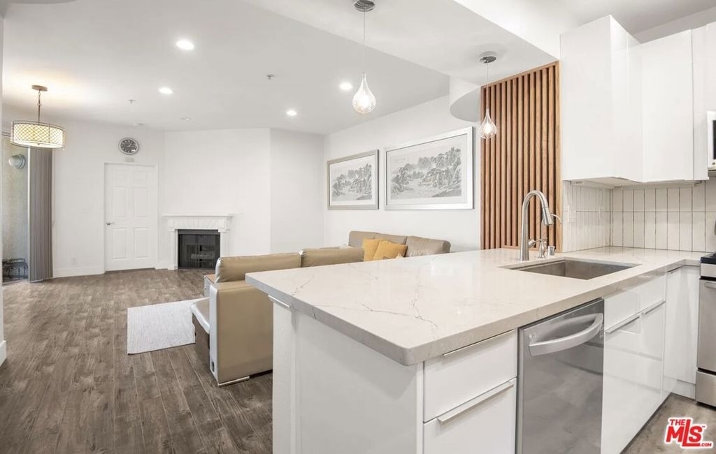 620 S Gramercy Place - Photo 5