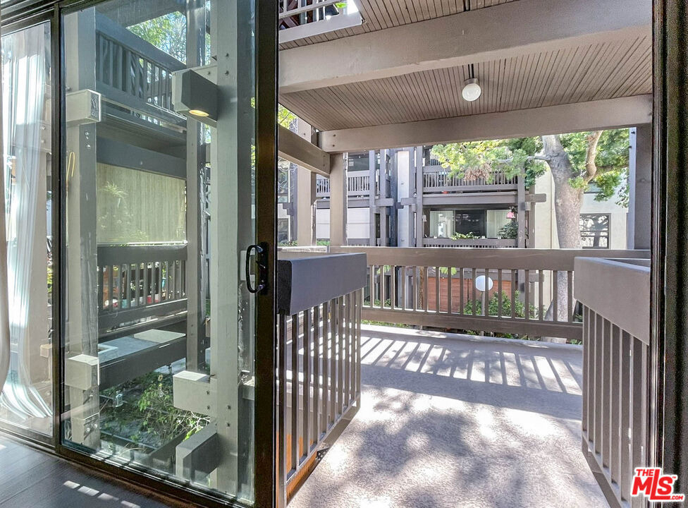 7777 W 91st Street - Photo 5