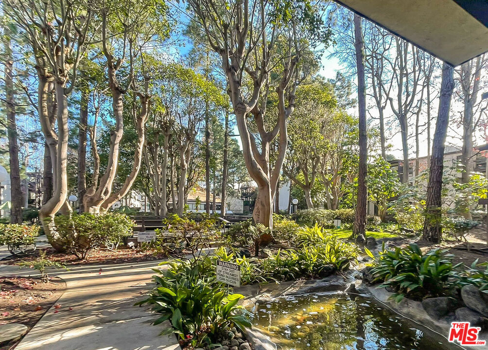 7777 W 91st Street - Photo 24