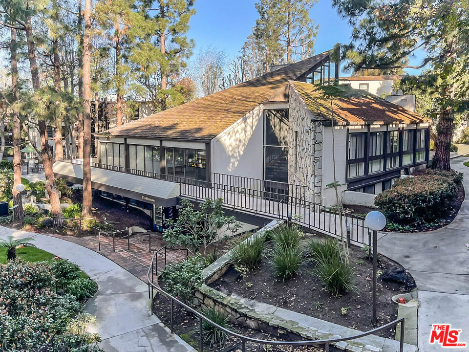 7777 W 91st Street - Photo 19