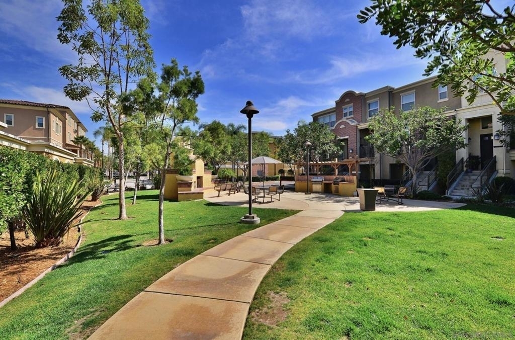 8807 N Promenade Pl - Photo 9