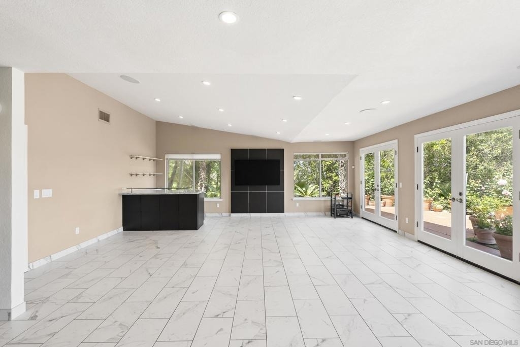 6518 Monte Fuego - Photo 22
