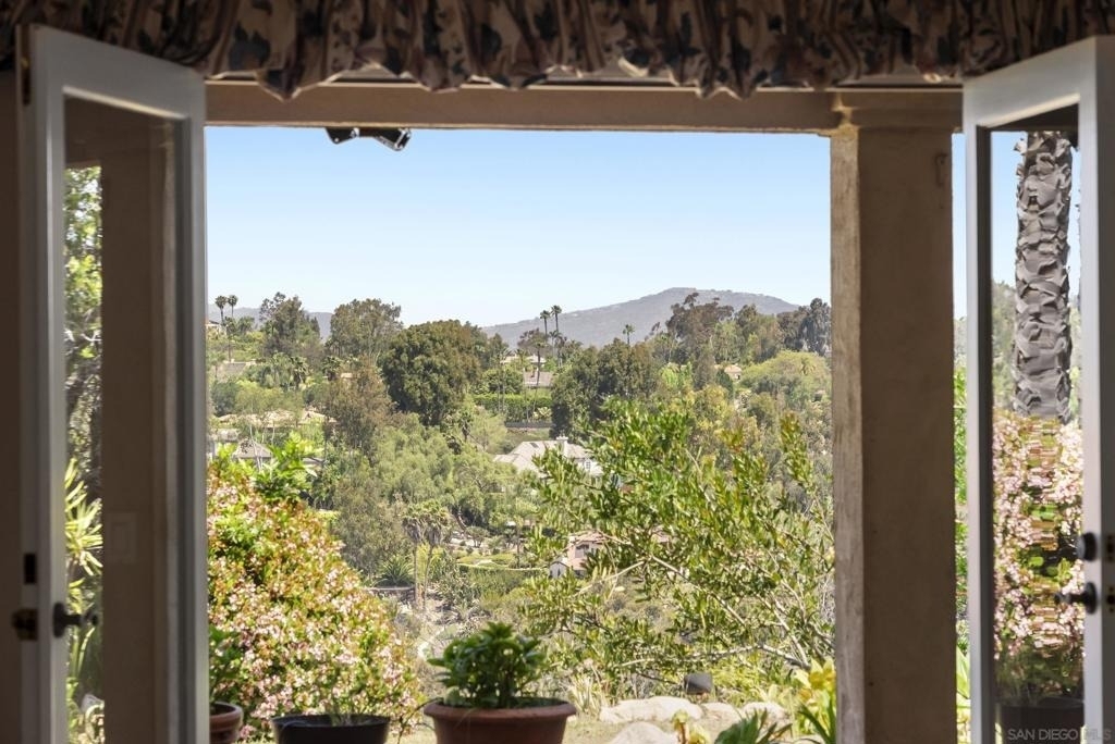 6518 Monte Fuego - Photo 11