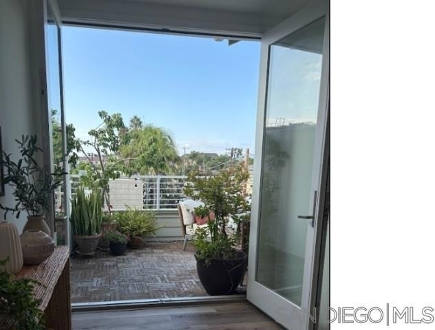 2675 Roosevelt St - Photo 24