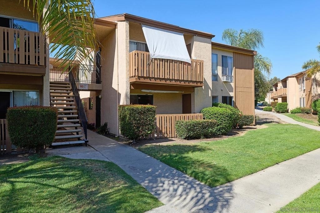 1051 Rock Springs Rd - Photo 15