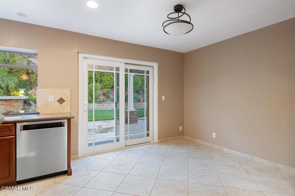 5810 Rainbow Hill Road - Photo 17