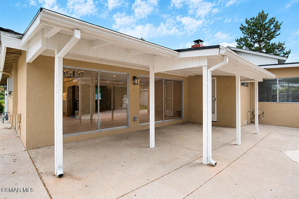 12754 Addison Street - Photo 32