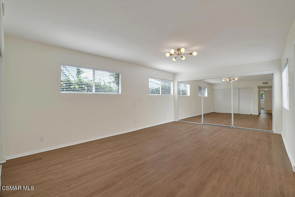 12754 Addison Street - Photo 27