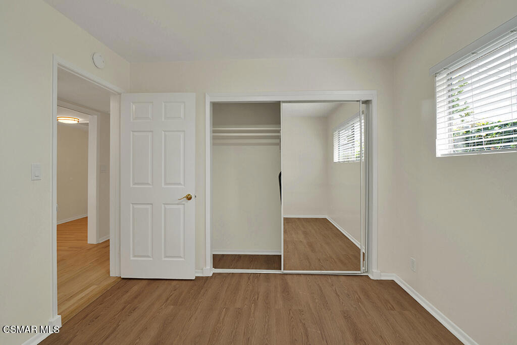 12754 Addison Street - Photo 26