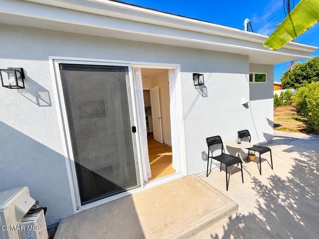 8324 Bardwell Avenue - Photo 21