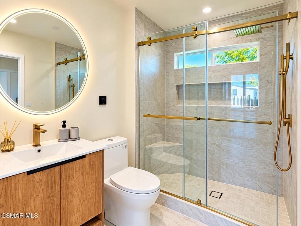 8324 Bardwell Avenue - Photo 17