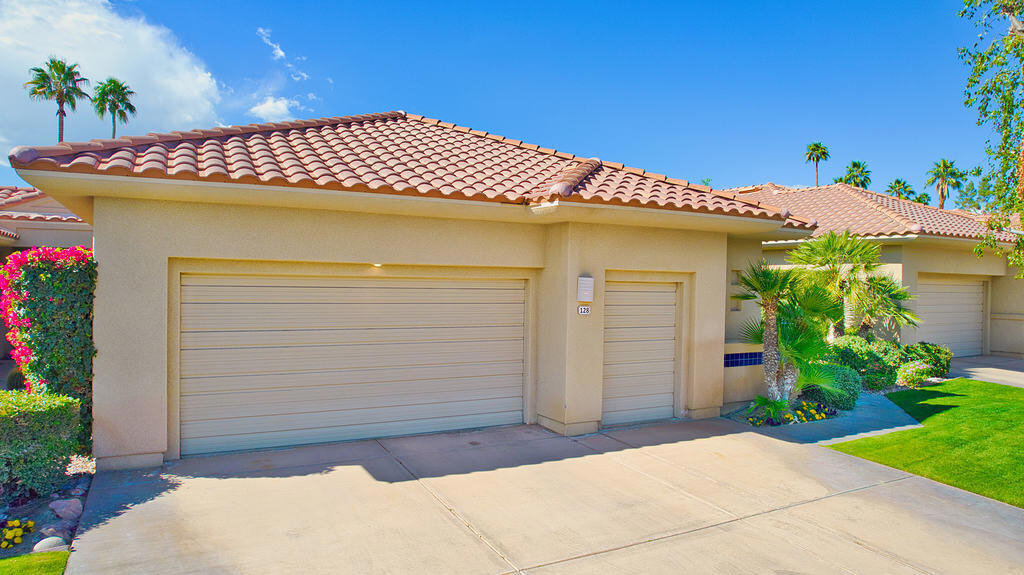 128 Kavenish Drive - Photo 24