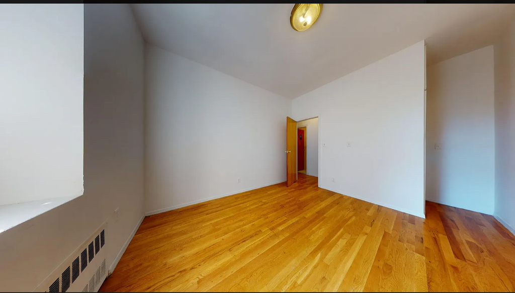East 87th street  - Photo 4