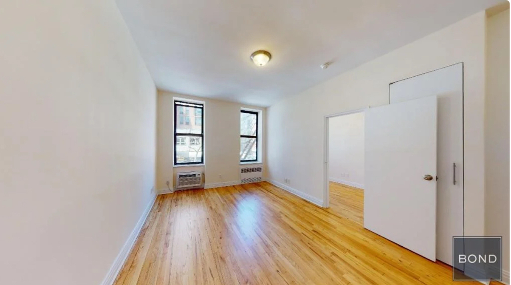 East 75th Street  - Photo 0
