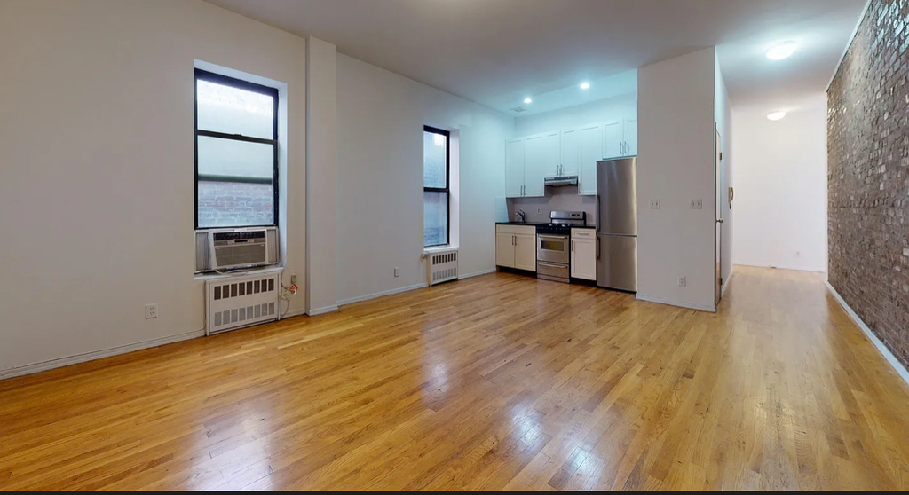 East 87th street  - Photo 1