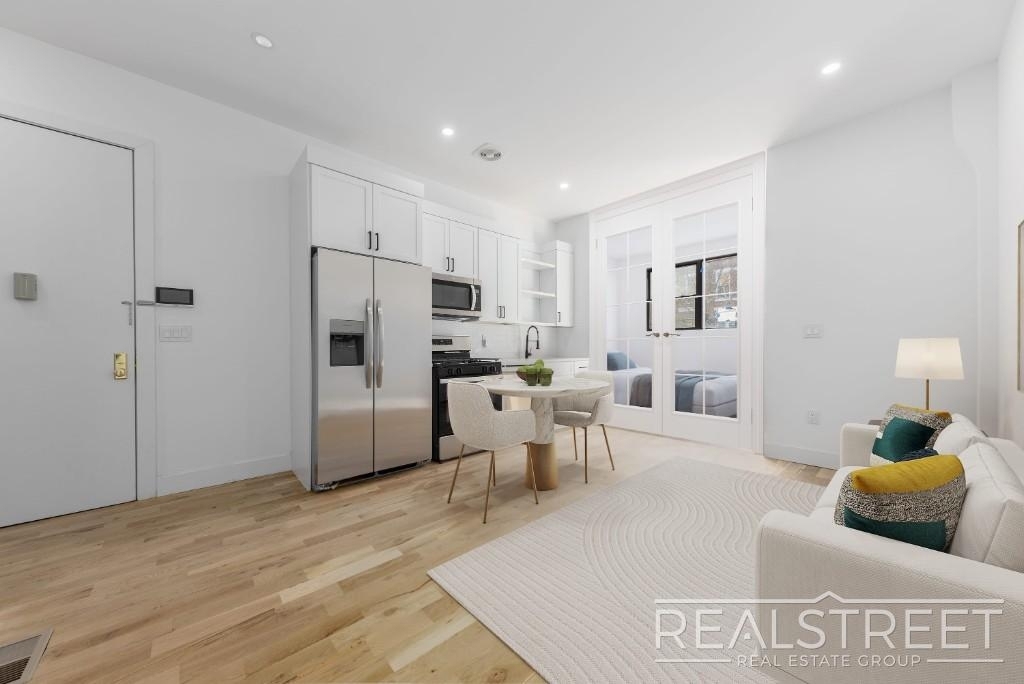 51 Rockaway Ave - Photo 0