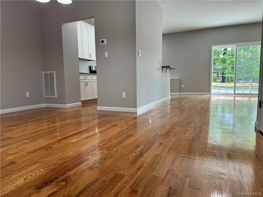 16 Pinto Road W - Photo 5