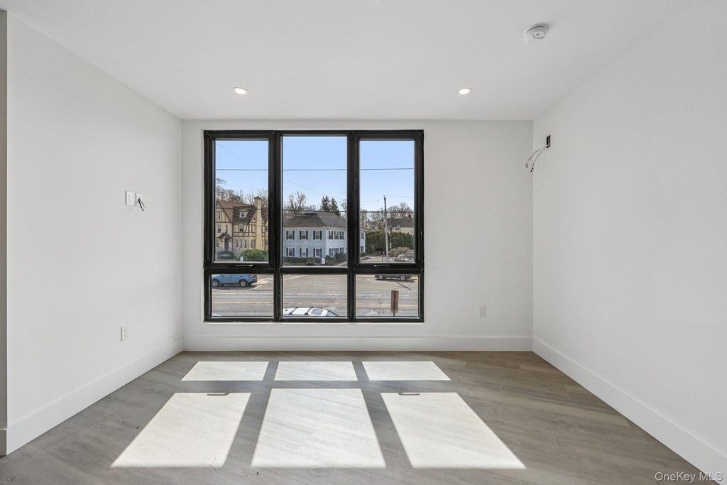 325 Manville Road - Photo 8