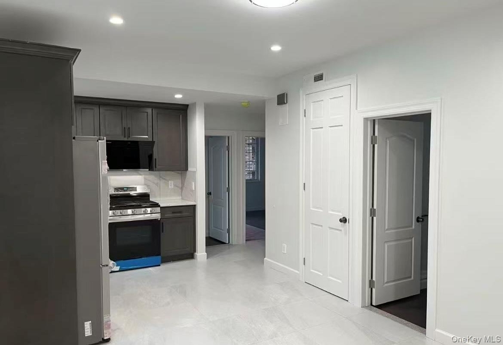 6139 231st Street - Photo 8