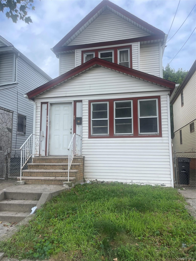 9049 176th Street - Photo 0