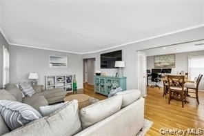 625 E Beech Street - Photo 8
