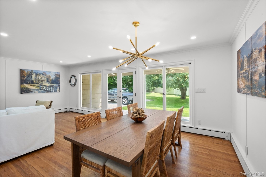 467 Hempstead - Photo 5