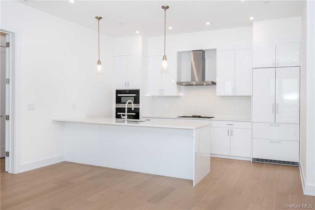 110 Chatsworth Avenue - Photo 5