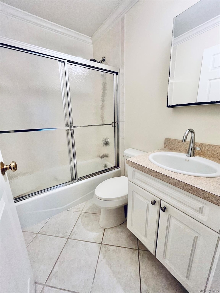 153 Montgomery Avenue - Photo 15