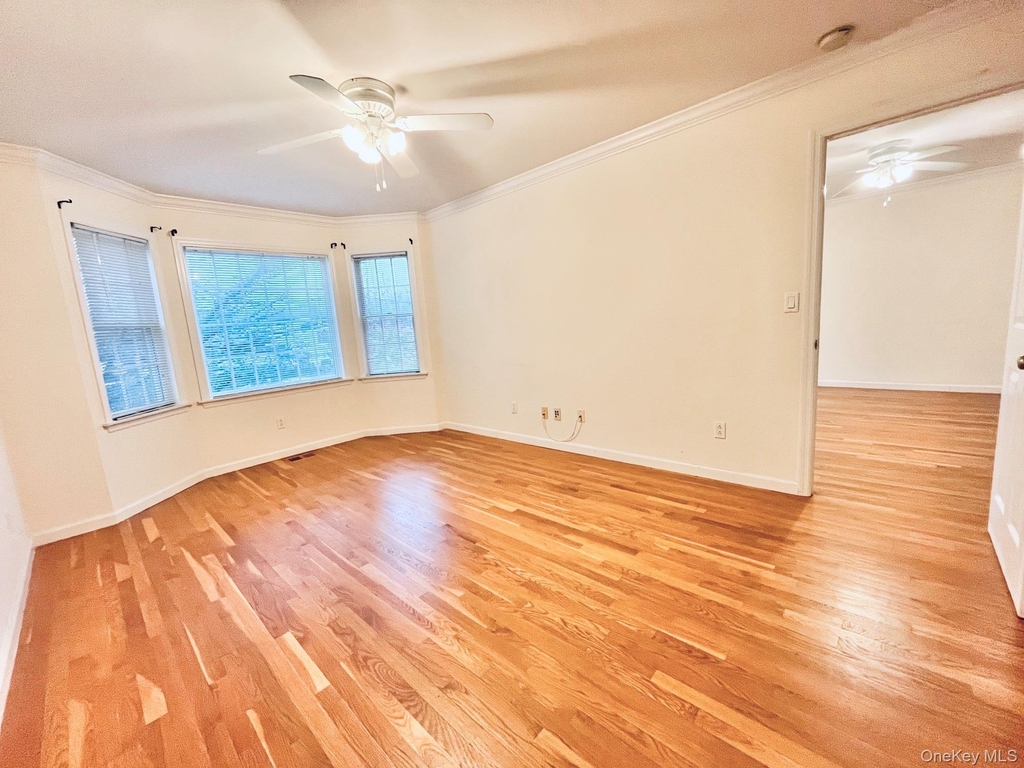 153 Montgomery Avenue - Photo 7