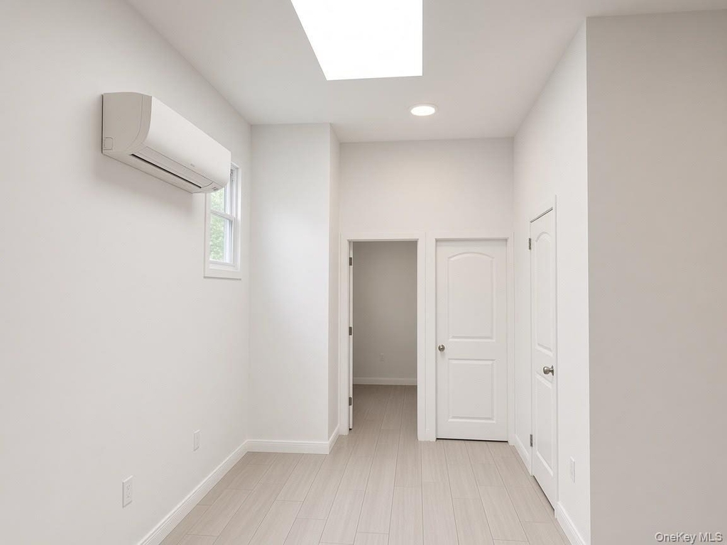 102-03 Northern Boulevard - Photo 4