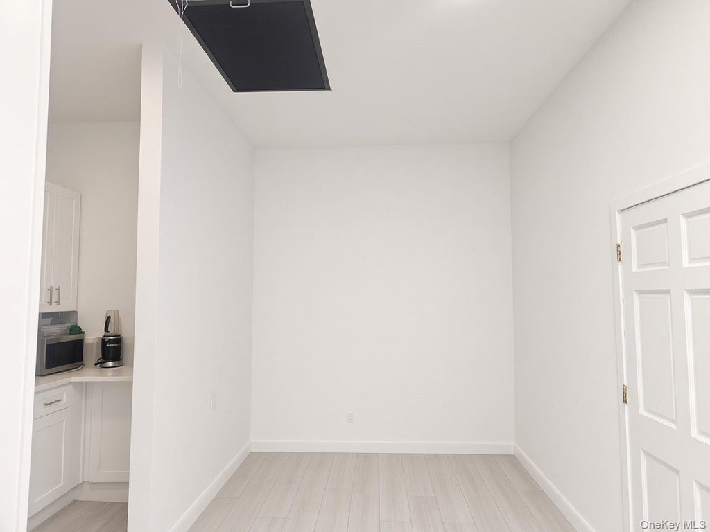 102-03 Northern Boulevard - Photo 5