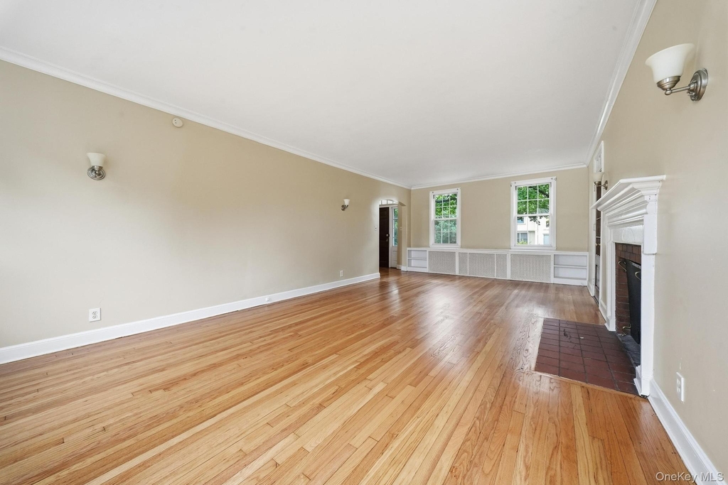 45 Tennyson Avenue - Photo 4