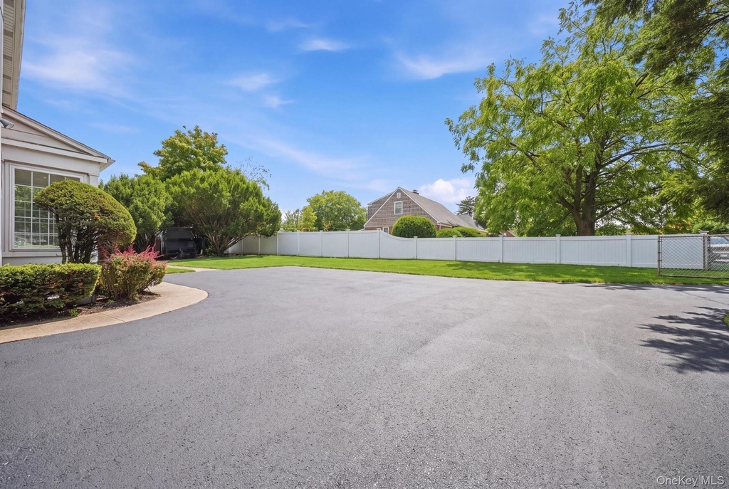 45 Tennyson Avenue - Photo 24